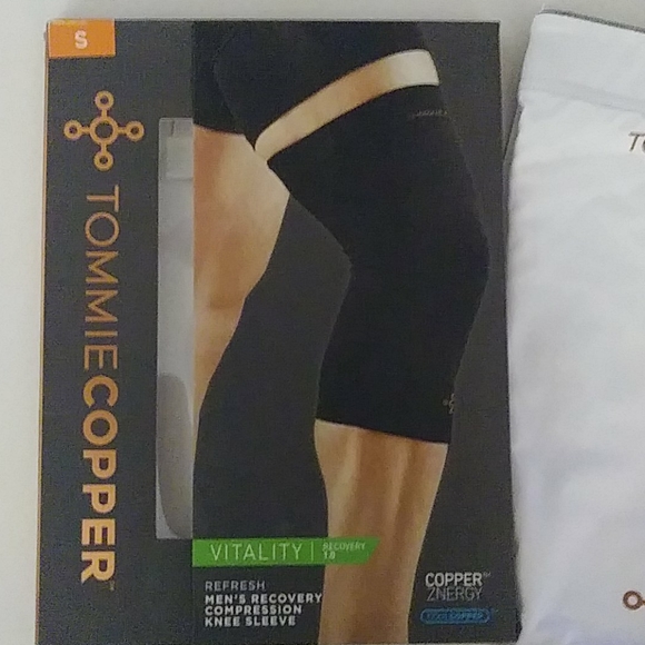 Lot of 3 NWT TOMMIE COPPER COMPRESSION KNEE SLEEVE S - Picture 2 of 9